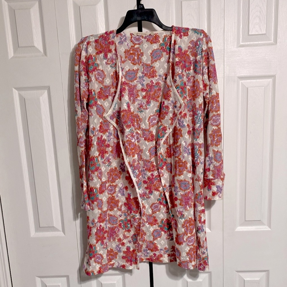 Soft Surroundings Floral Open-Front Cardigan in Cream, Pink, Orange